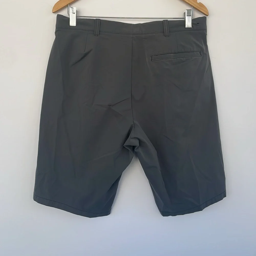J. Crew Gray 11” Inseam Flat Front Shorts Size 33